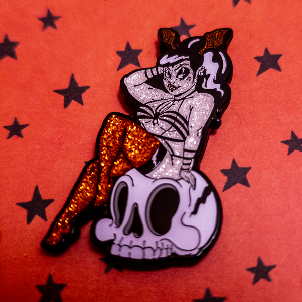 Thicc Thinker Enamel Pin