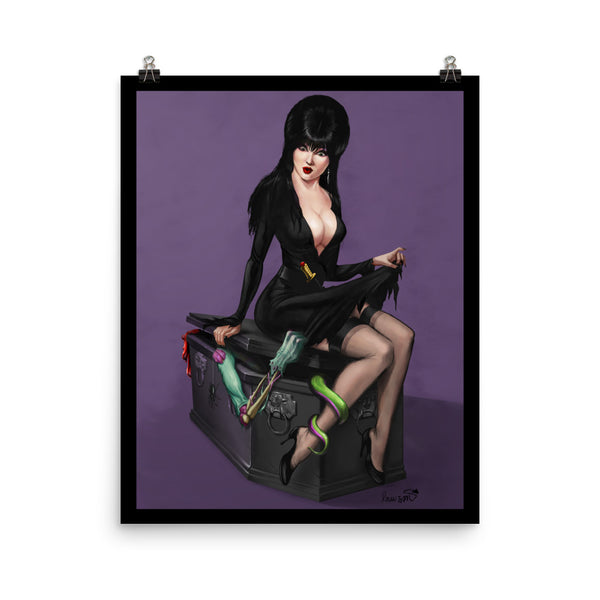 Mistress of the Dark - Poster